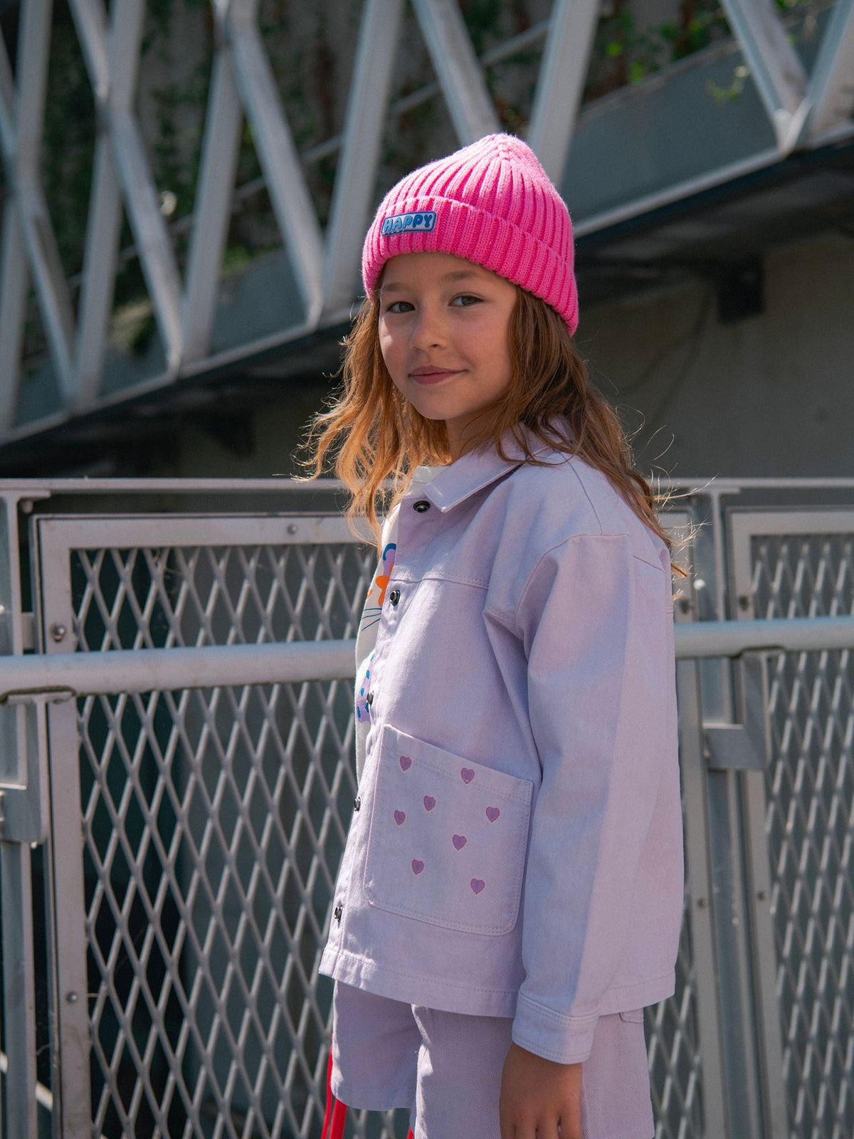 Veste violette à poches et broderies coeur pour fille - 2