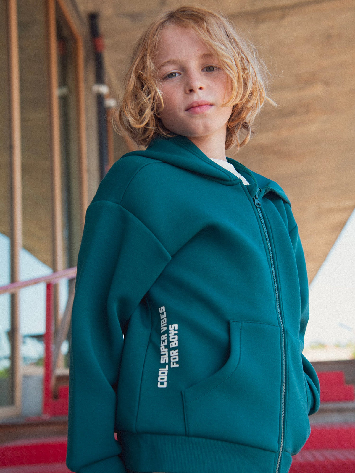 Haut de jogging vert sombre à capuche pour garçon - 2