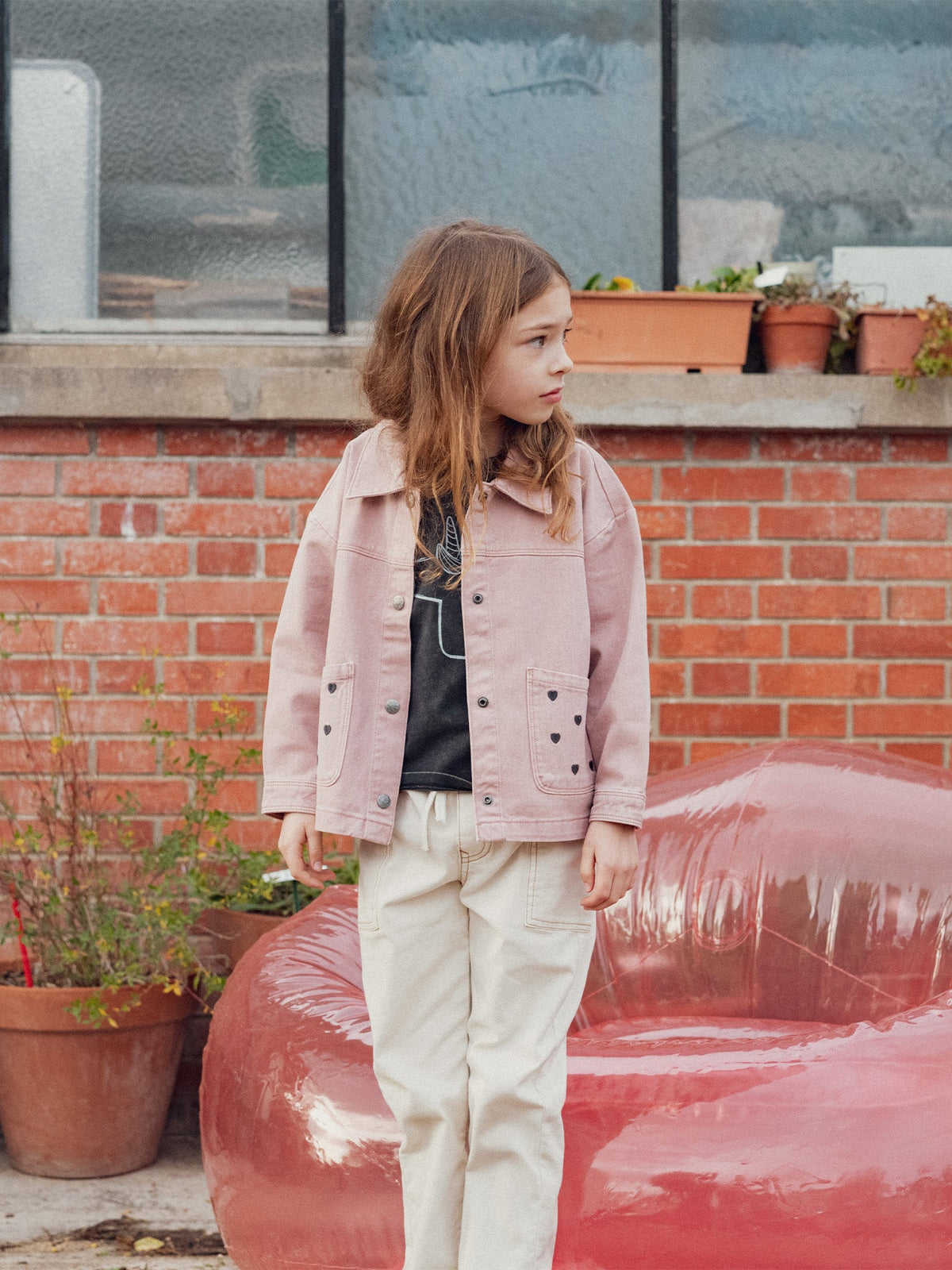 Veste rose à broderies cœur pour fille - 2